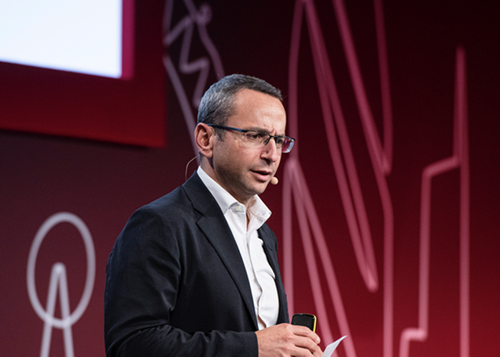 Prof. Laurent Salomon